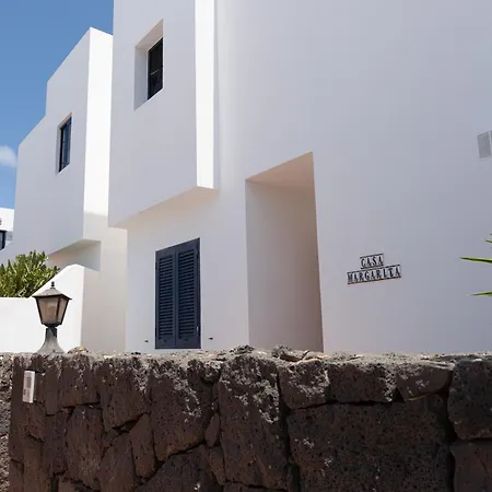 Casa Margarita Holiday home *